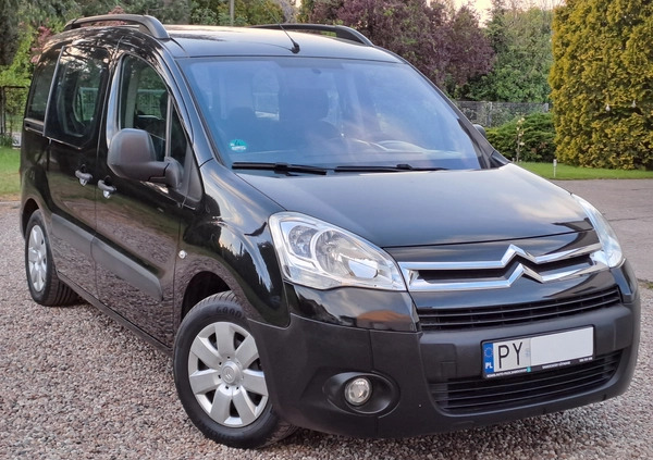 Citroen Berlingo cena 23900 przebieg: 158484, rok produkcji 2009 z Poznań małe 137